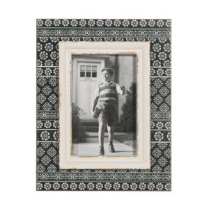 Nisha Photo Frame